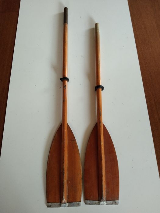 Wiosła drewniane stareo długości 240  cm