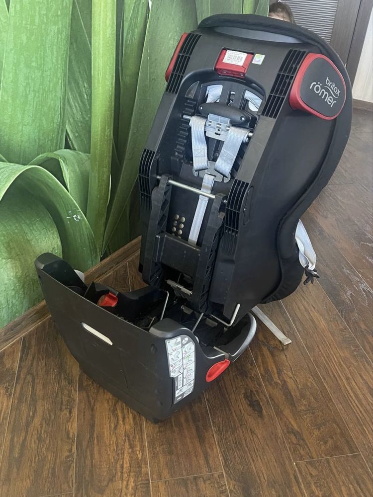 Автокрісло Britax-Romer KING II LS BLACK SERIES Blue Marble