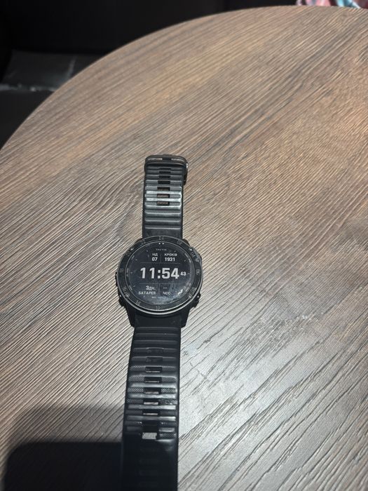 Продам Garmin tactix delta solar