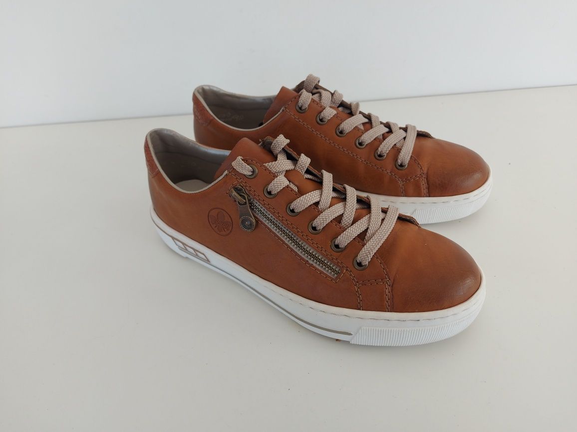 Buty trampki Sneaker Rieker w rozmiarze 40