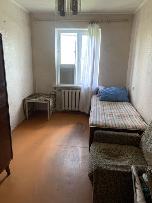 Продам 2к кв 5/5 ул Академика Янгеля 1