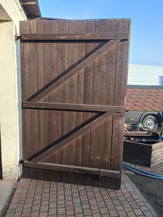 Drzwi Garażowe Dwuskrzydłowe Wrota Drewniane