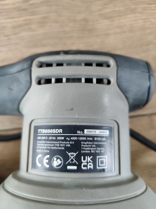 Szlifierka oscylacyjna Titan 300wat z regulacją obrotów, rok 2024