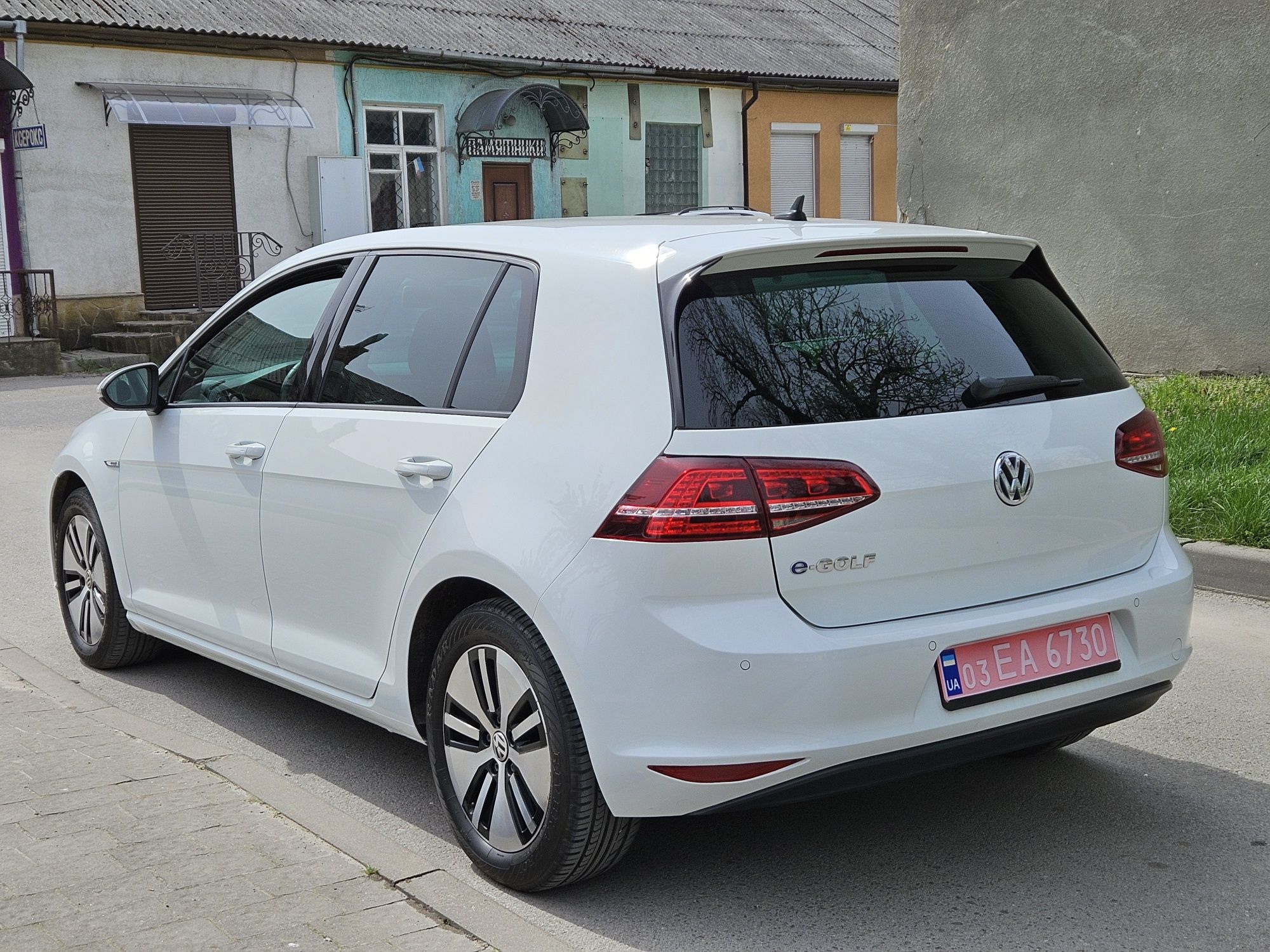 Volkswagen e-golf 2015р. 9500$ Свіжо пригнаний