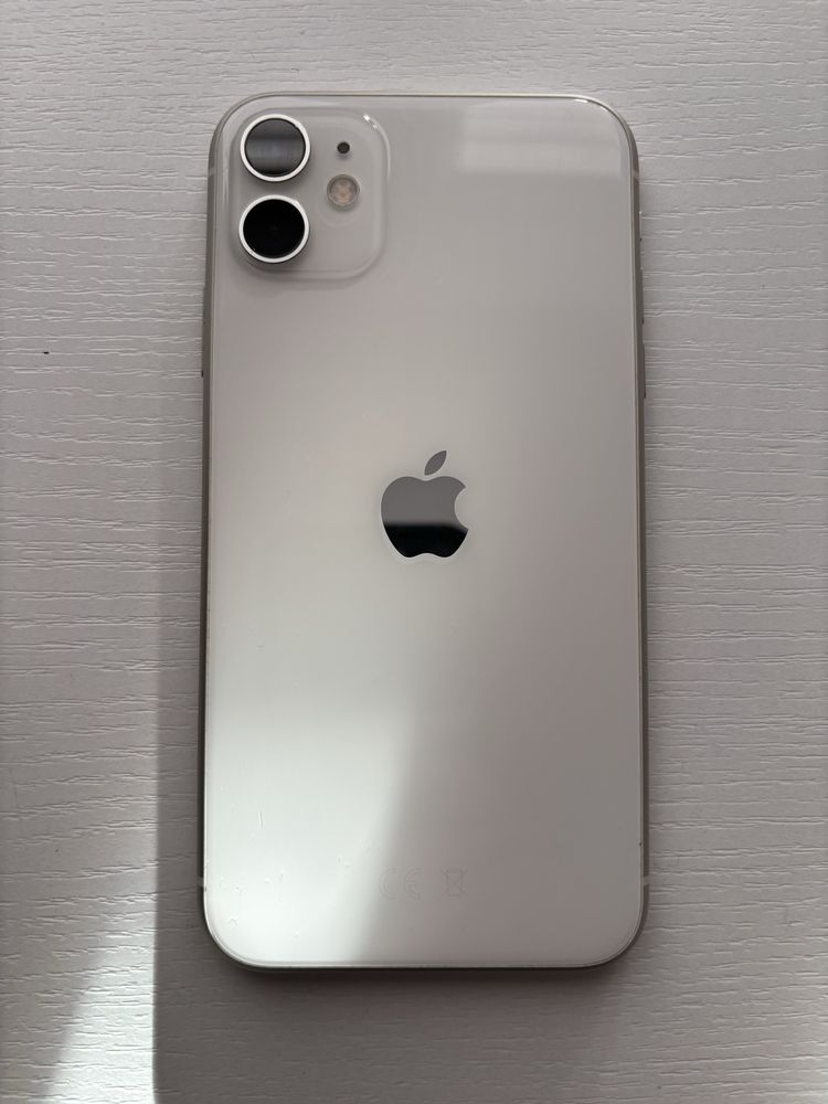 Iphone 11 w idealnym stanie