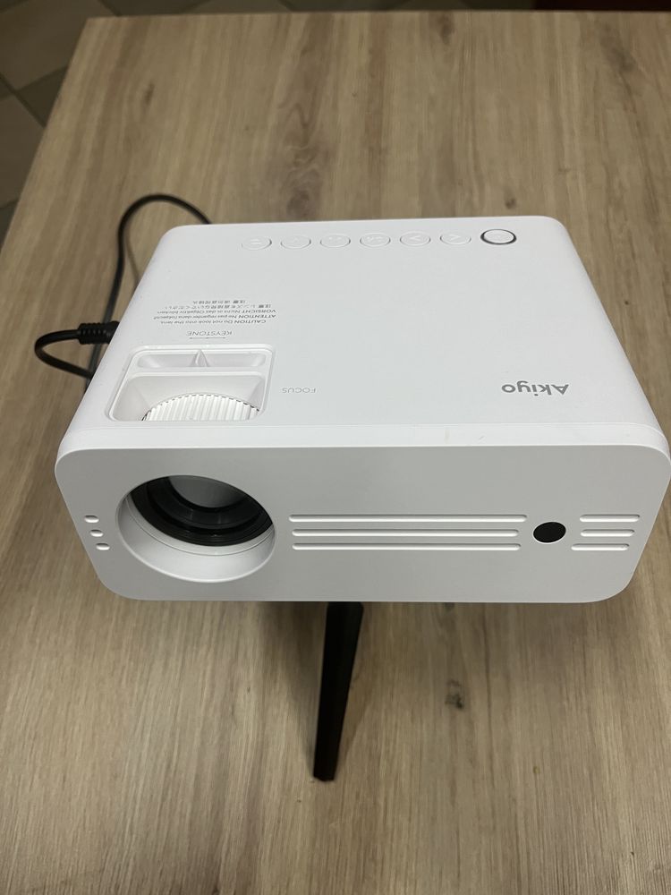 Projektor AKIYO WiFi