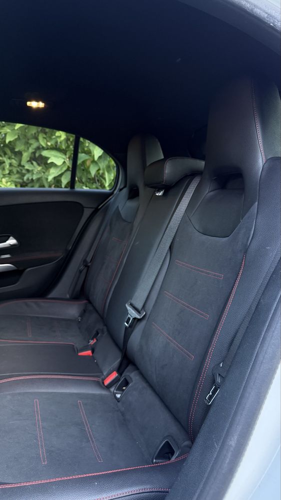 Mercedes Benz a180d AMG