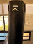 Saco de boxe outshock.
