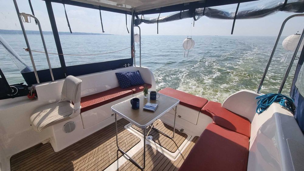 Czarter Bez Patentu jacht motorowy hausboat Calipso 750 Pętla Żuławska