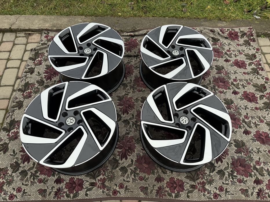 Диски r20 5*112 Vollswagen ID4 ID5 ID6 різноширокі
