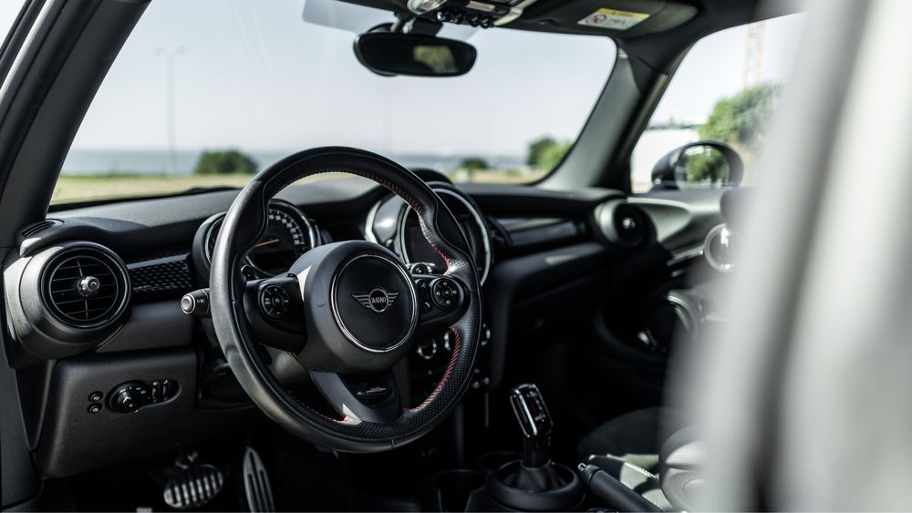 MINI Cooper S John Cooper Works
