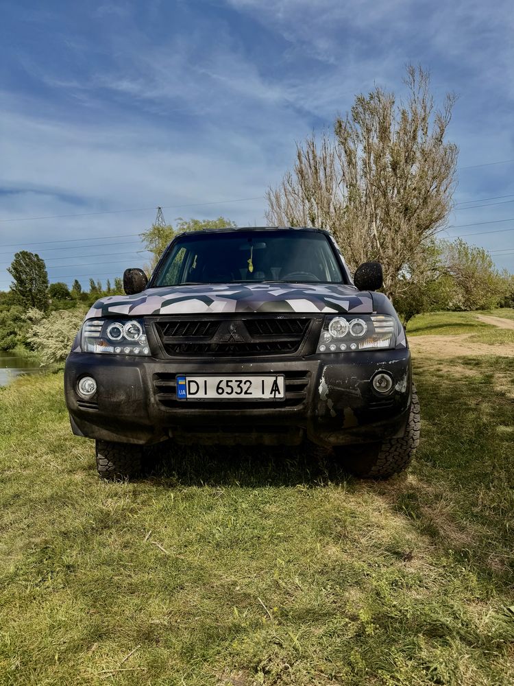 Mitsubishi Pajero 2007