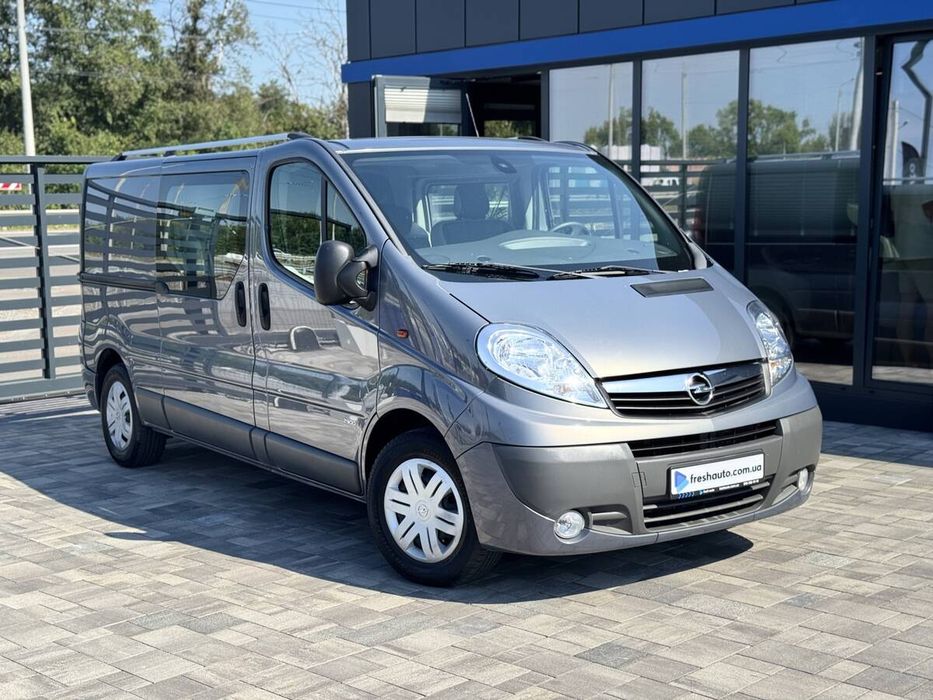 Opel Vivaro 2014 freshauto