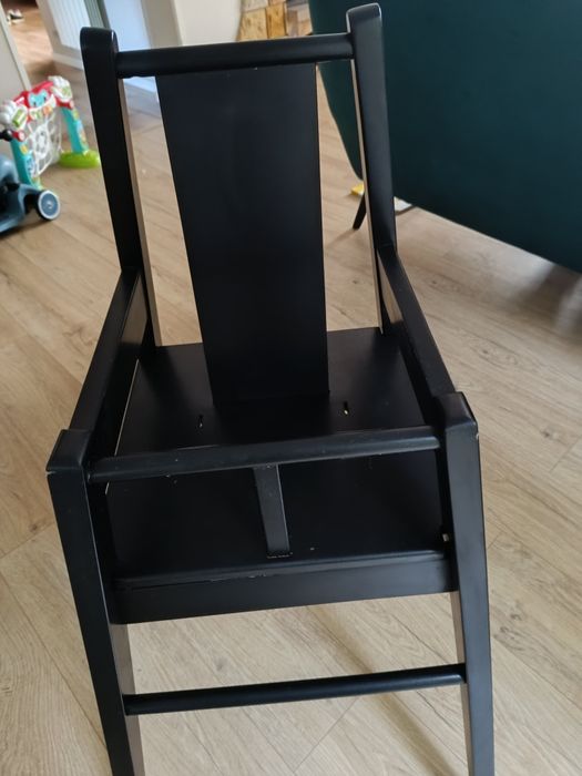 Drewniane czarne krzesełko krzesło do karmienia Ikea Blames