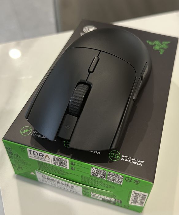 Мишка Razer Viper v3 HyperSpeed wireless black