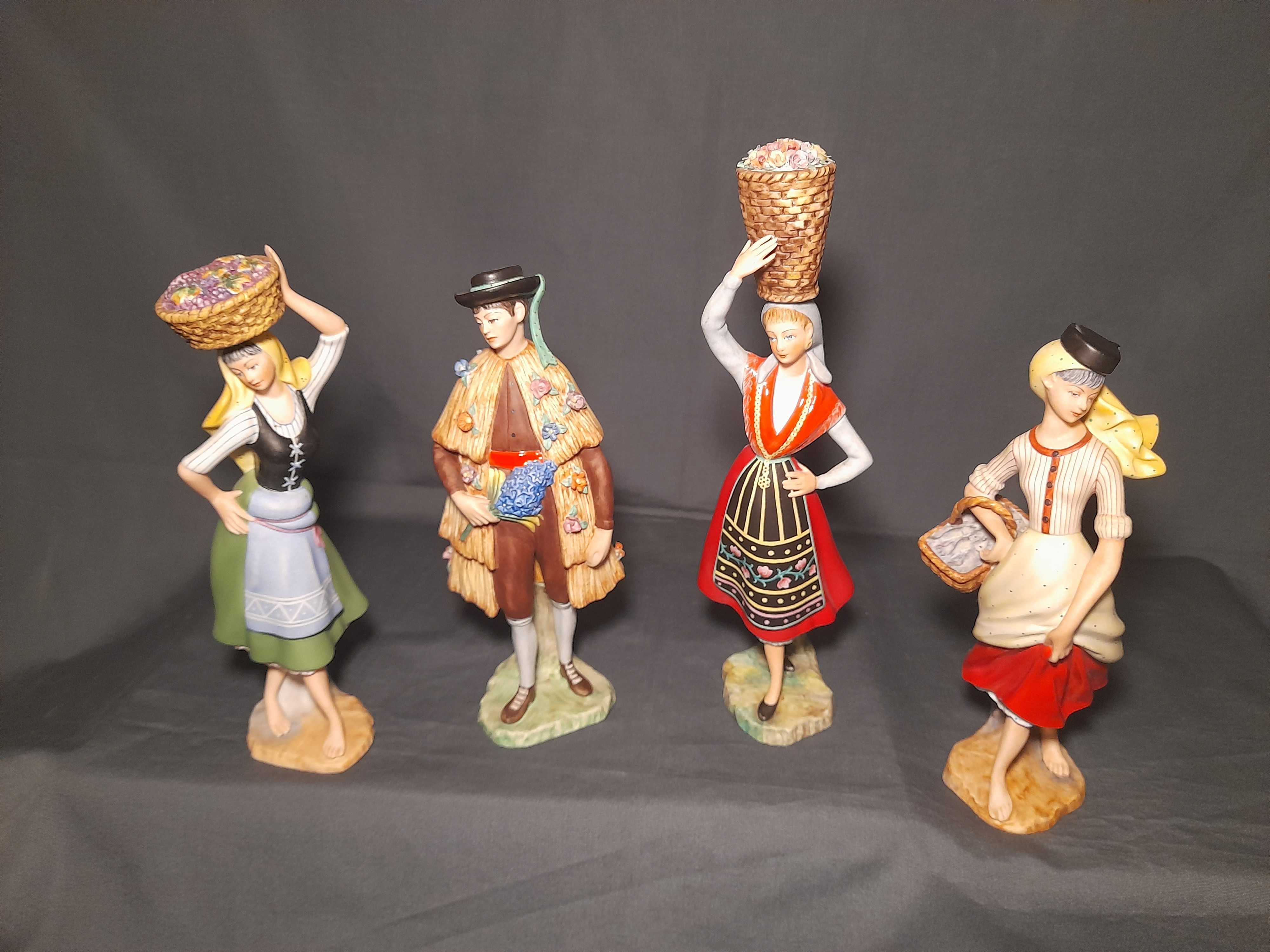 Figuras Trajes Regionais Vista Alegre - pintados à mão