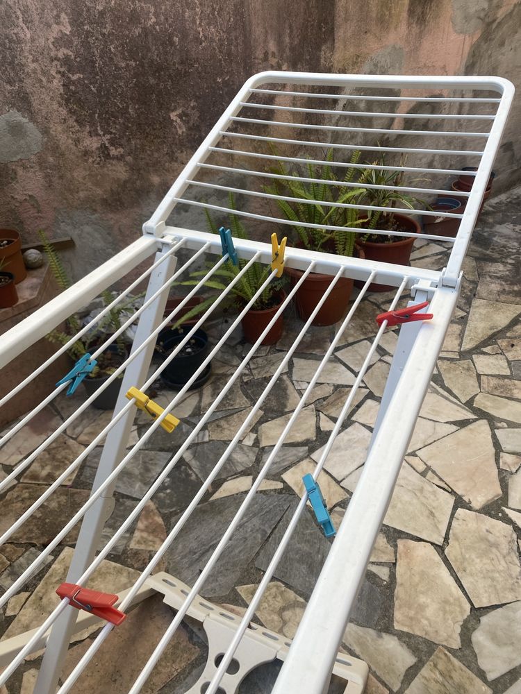 Estendal de chão em resina, Kasa
