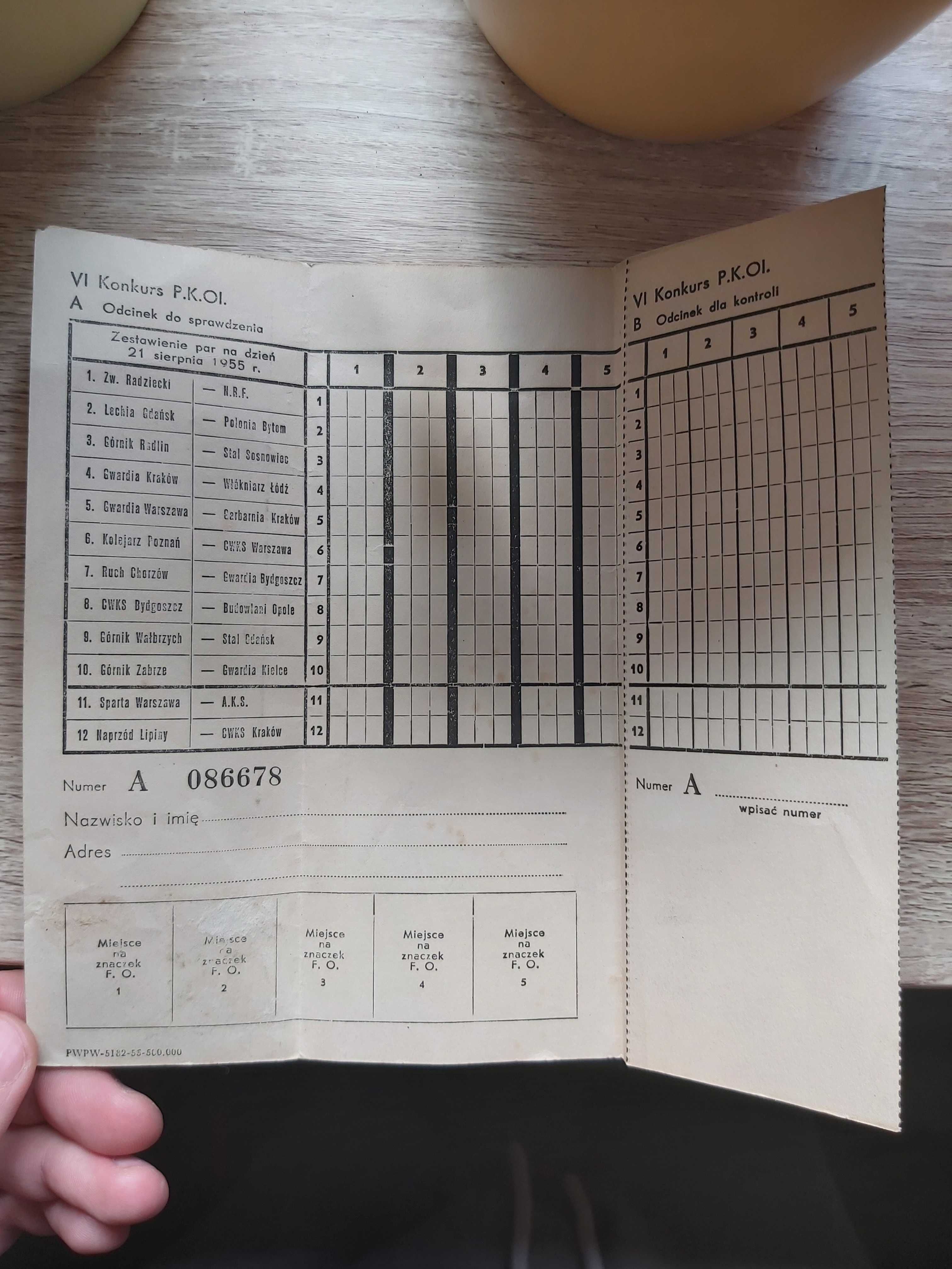 Stary kupon Polskiej ligi piłki nożnej z 1955 r. Konkurs P.K.Ol