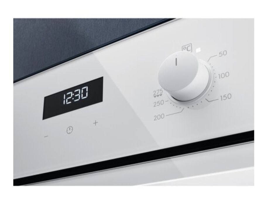 Piekarnik ELECTROLUX EOF5F50V Biały Nowy