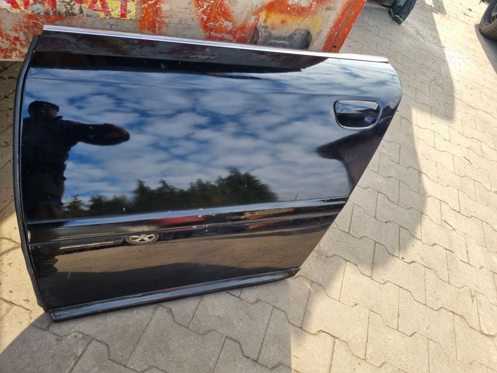 Audi A6 S6 C5 RS6 Sedan AVANT Kombi LY9B Drzwi Tylne Lewe Prawe Listwa