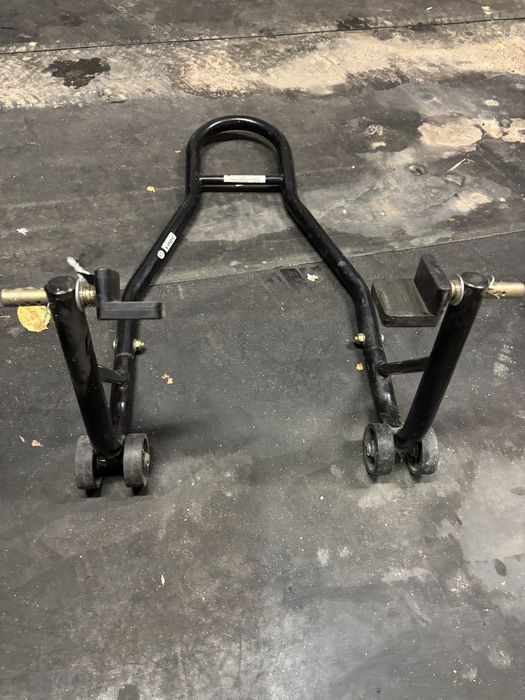 Stojak podnosnik motocyklowy