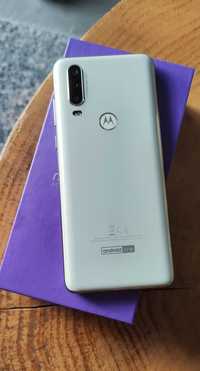 Motorola one action kolor biały