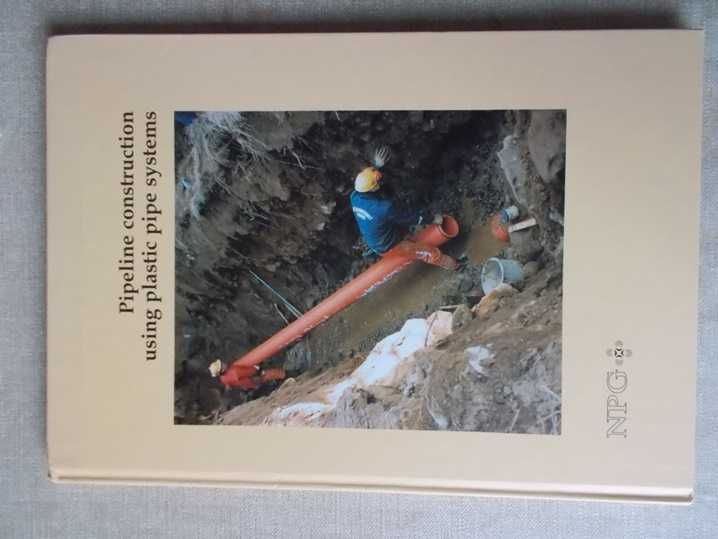 Pipeline construction using plastic pipe systems