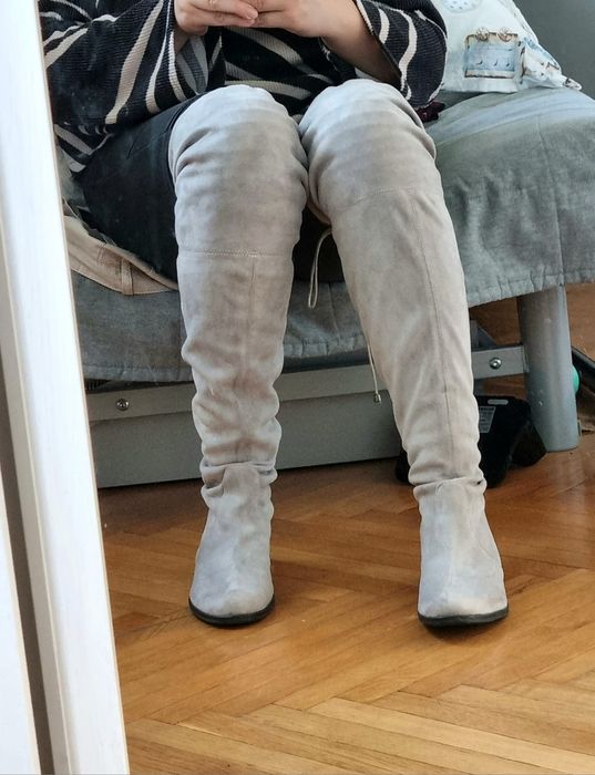 Kozaki za kolano wiązane zamszowe rozmiar 36