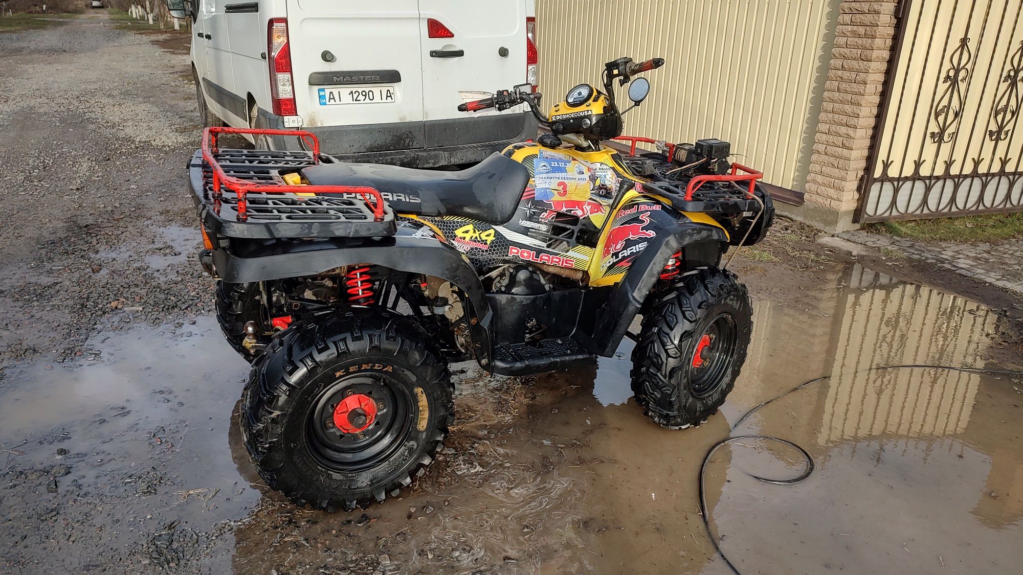 Квадроцикл Поларіс Polaris 700 sportsman