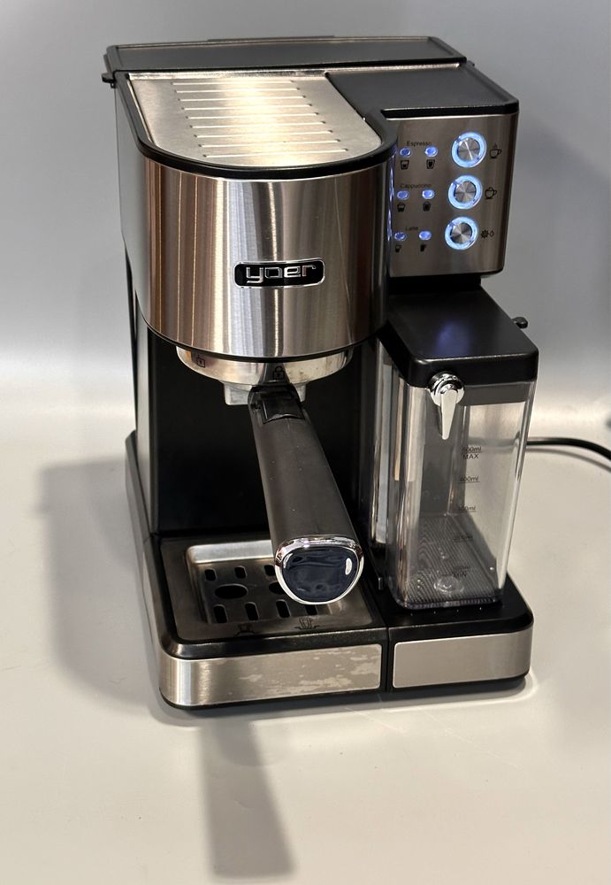 Kolbowy ekspres ciśnieniowy do kawy YOER Lattimo EMF01S Polecam
