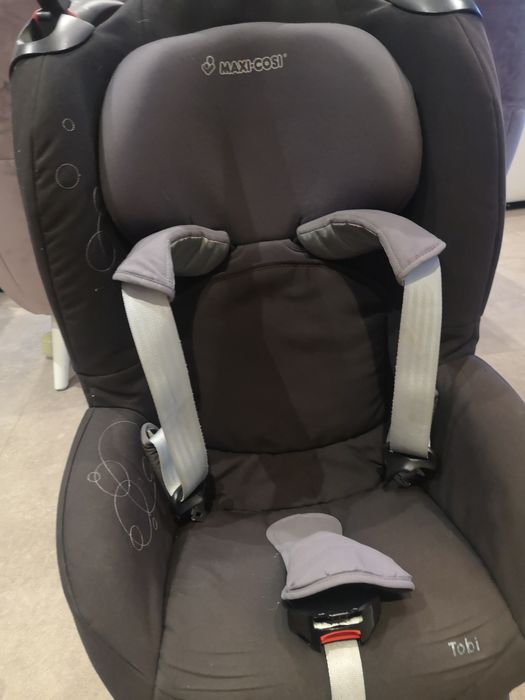 Fotelik samochodowy TOBI MAXI-COSI 9-18kg Black