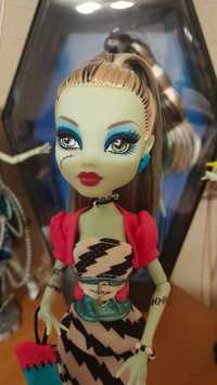 Лялька Monster High Dawn of the Dance Frankie Stein перший випуск