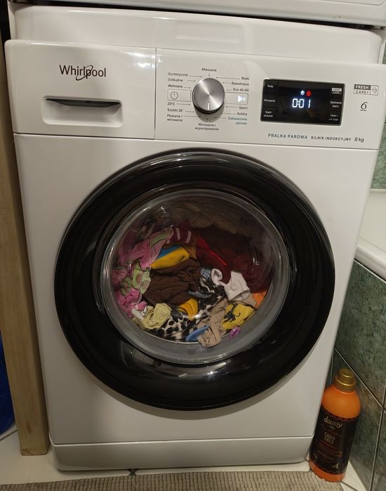Zestaw Whirlpool pralka parowa + suszarka z pompą c.+ łącznik z półką