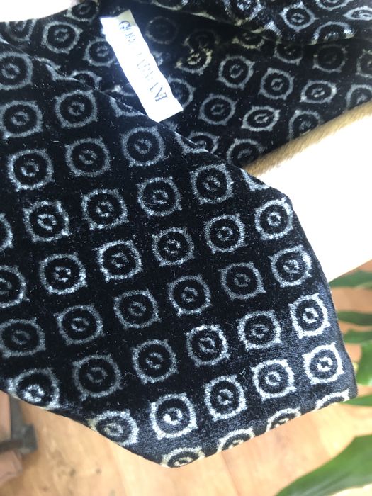 Галстук от Giorgio Armani