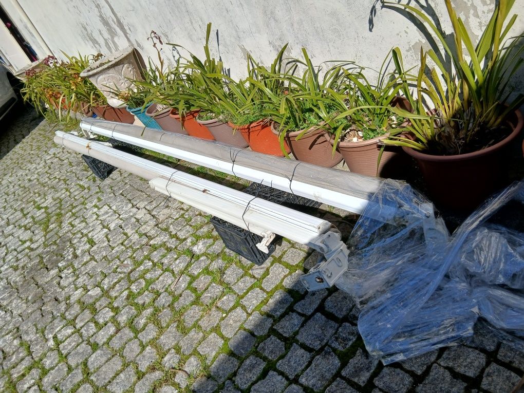 Toldes de esplanadas (Duas Unidades)