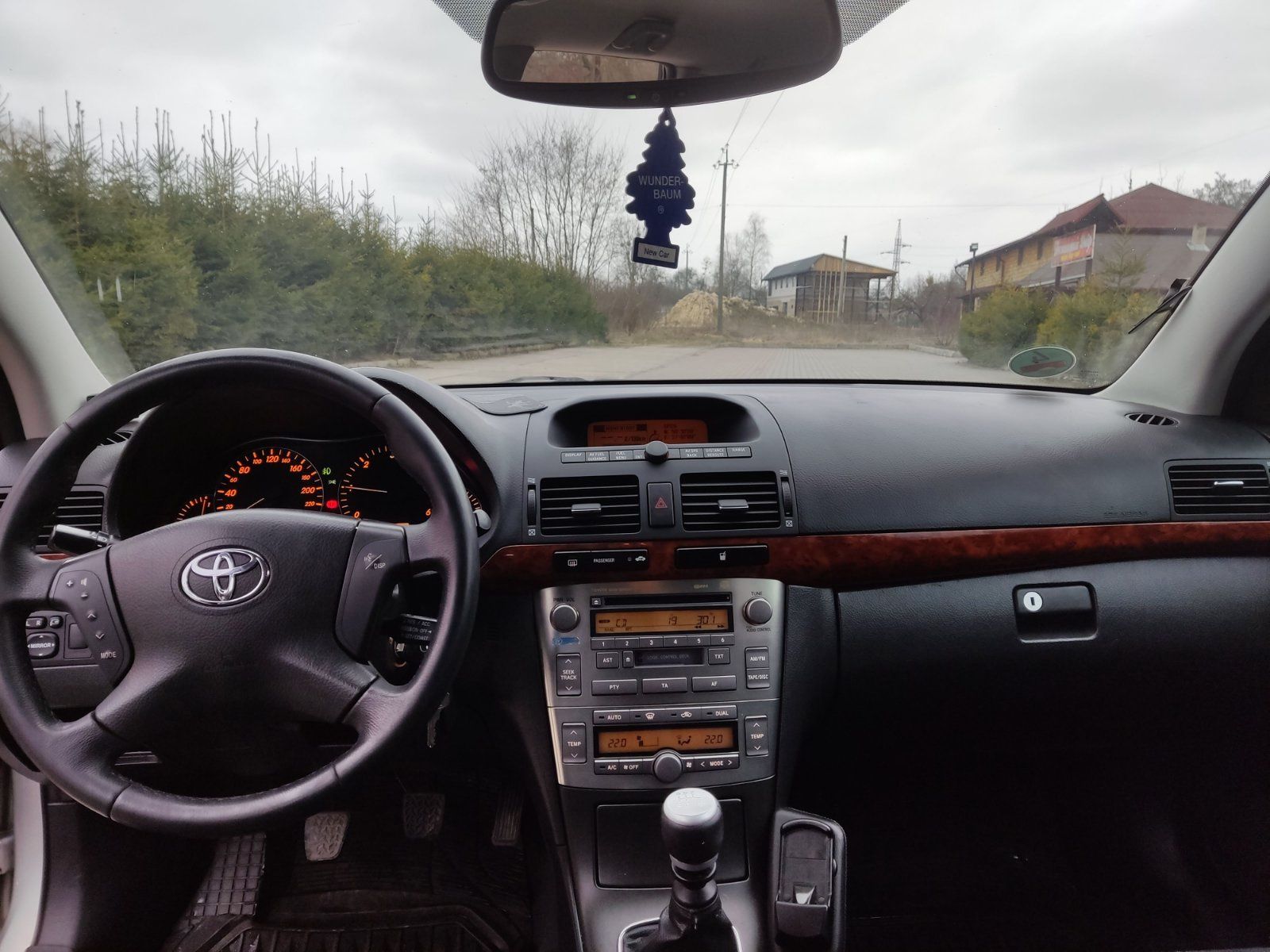 Toyota Avensis 2.2d