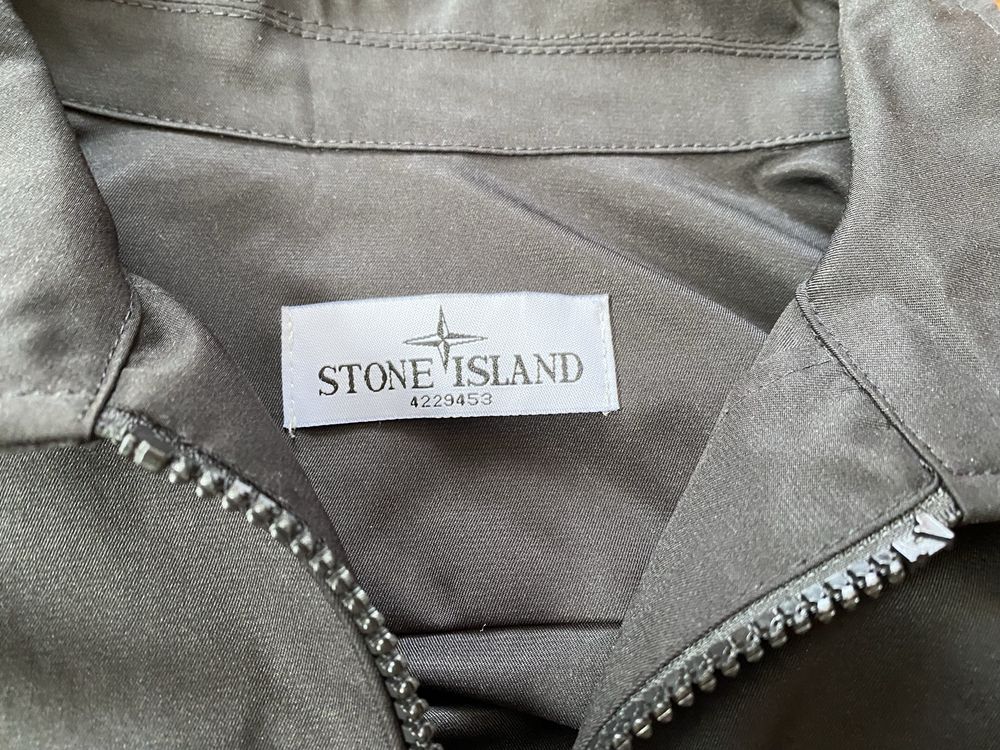 Оригінальна куртка Stone Island в ідеальному стані