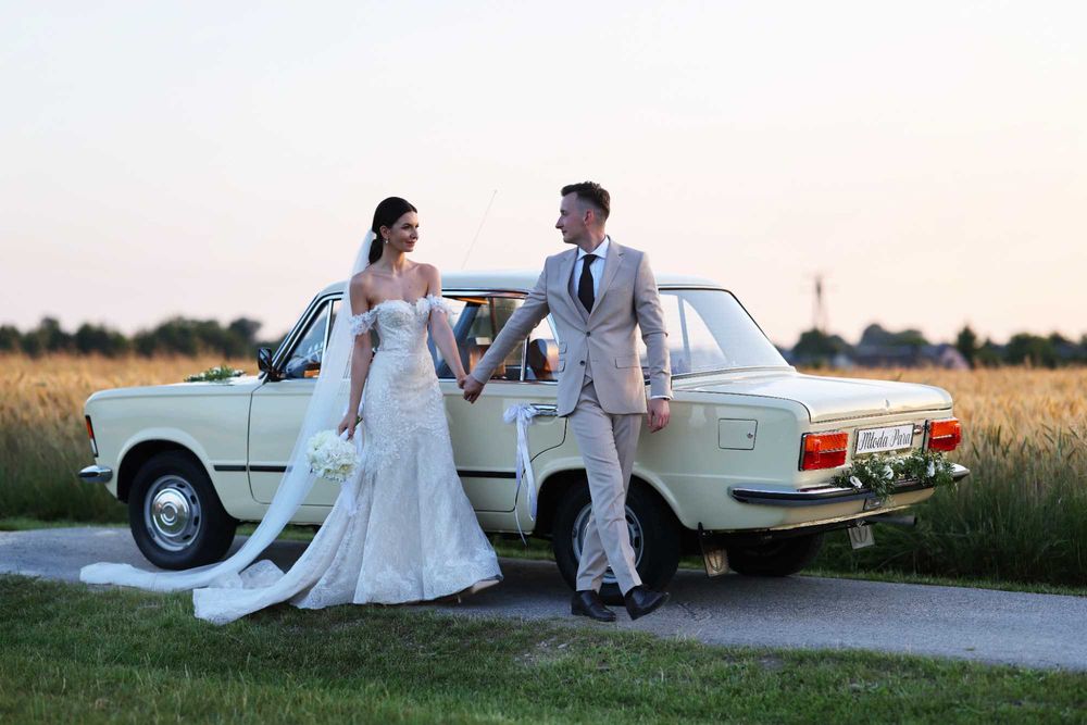 Fiat 125p  do Slubu fiatem klasyk klasykiem do slubu wynajem fiatem