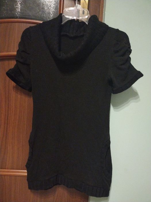 Bezrękawnik czarny damski