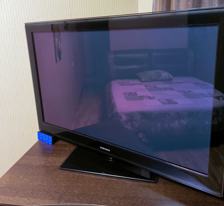 Плазма SAMSUNG PS50B551 диагональ 50"