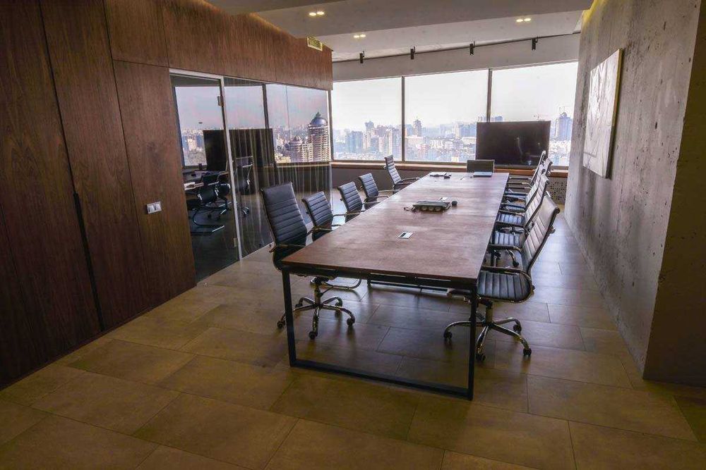Оренда видового офісу без % 260м2 Карнегі центр Кловський узвіз 7 Loft