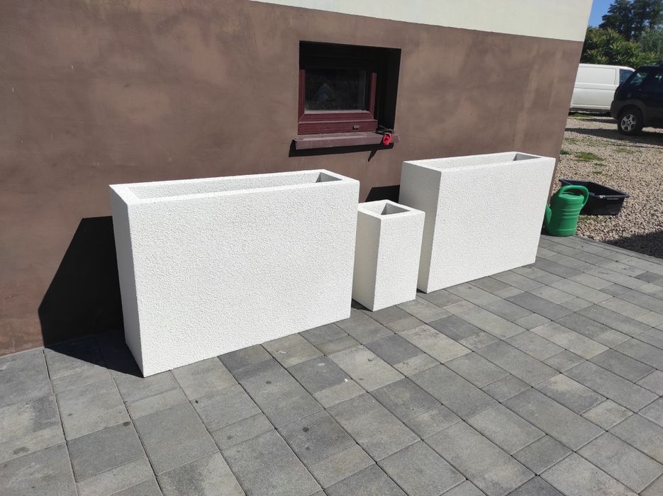 Donice ogrodowe/donice na taras/ donice lekkie