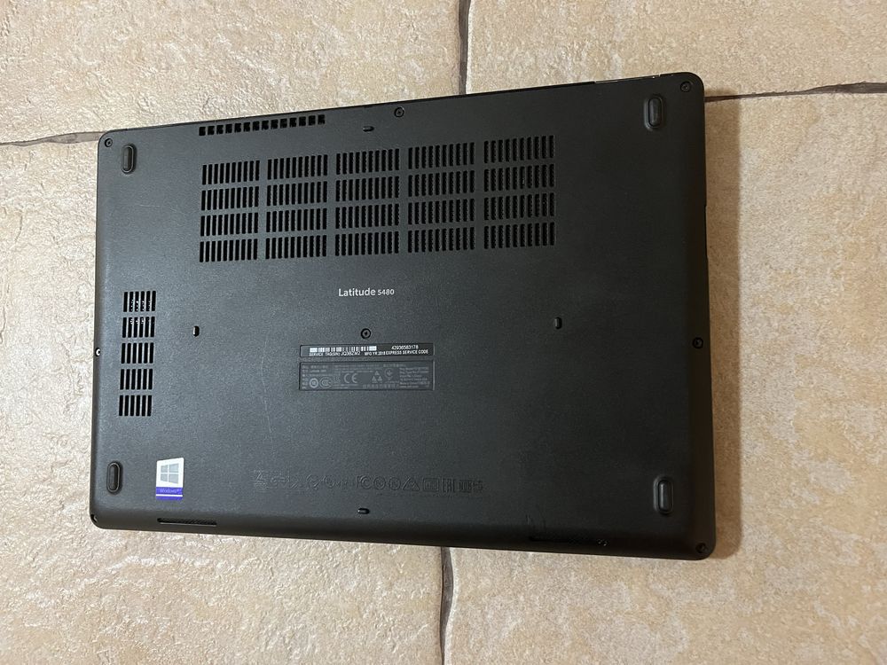 Dell  Latitude e5480 i7-6600U DDR4-16 Gb SSD nvme 128 Gb nvidia 930mx