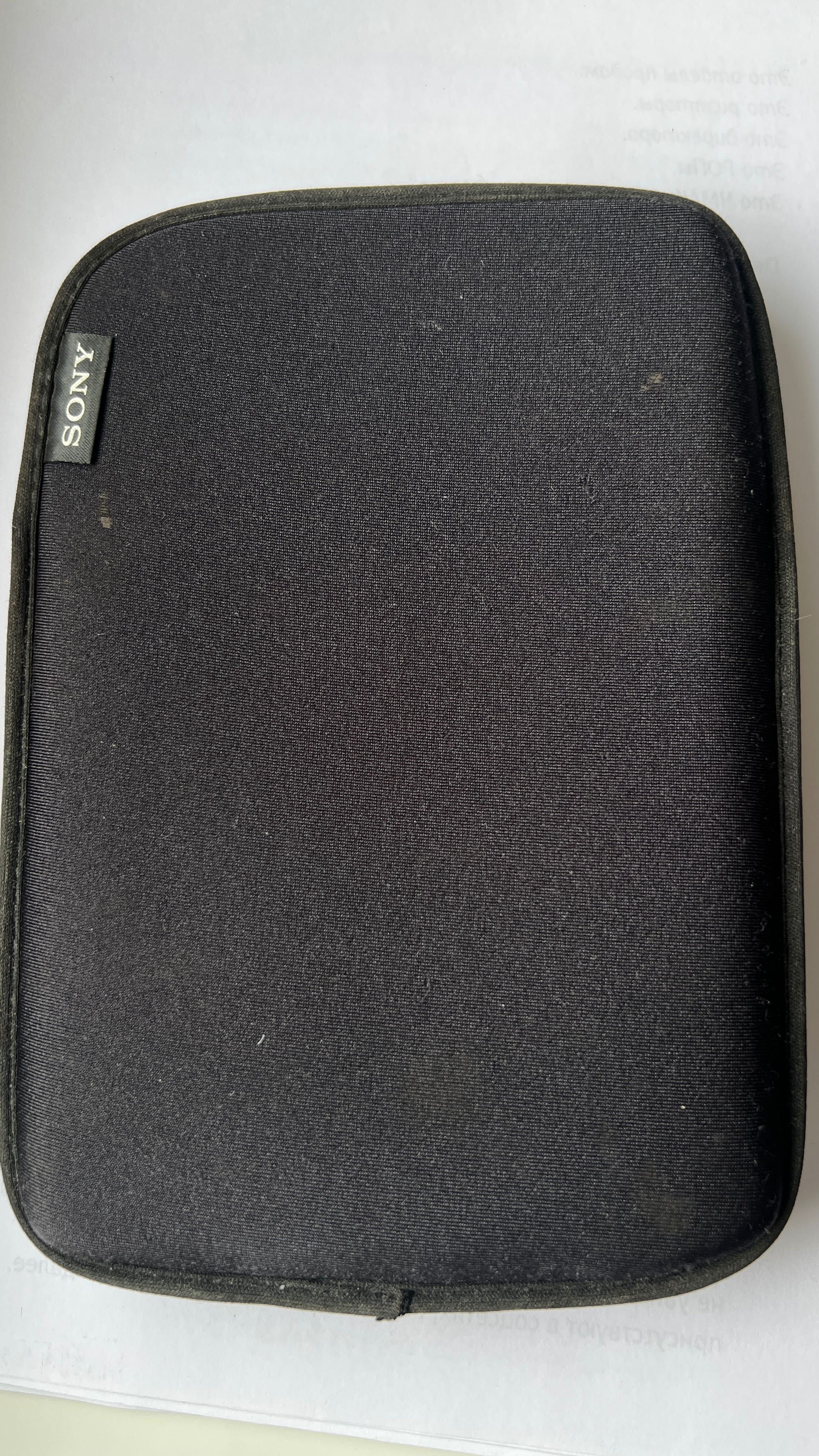 Читалка SONY PRS-600 потребує заміни акумулятора