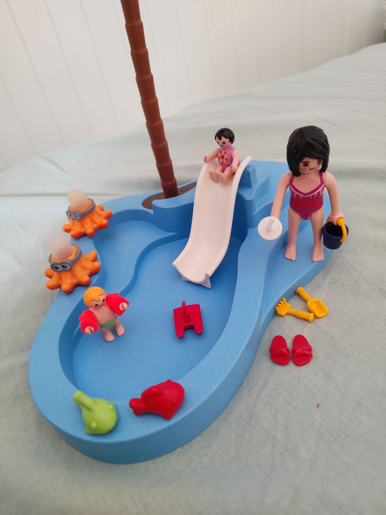 Zestaw Playmobil Summer Fun Dziecięcy basen