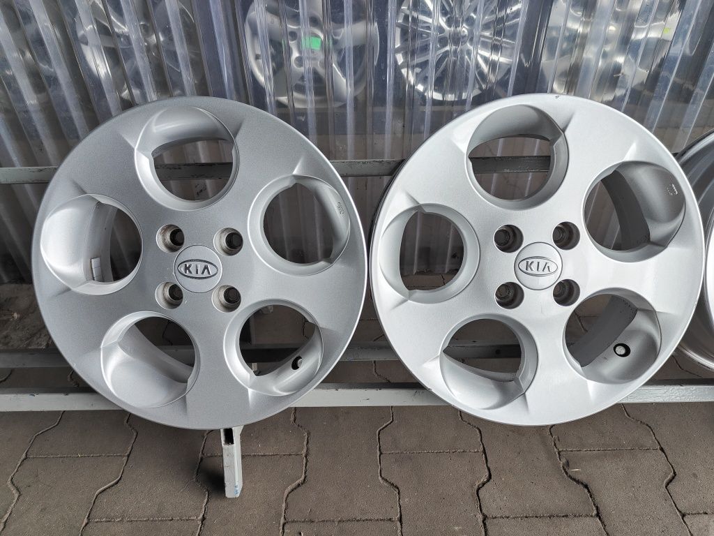 Felgi aluminiowe Kia Picanto Yaris Swift 5.5x15'' 4x100 ET46 FA84