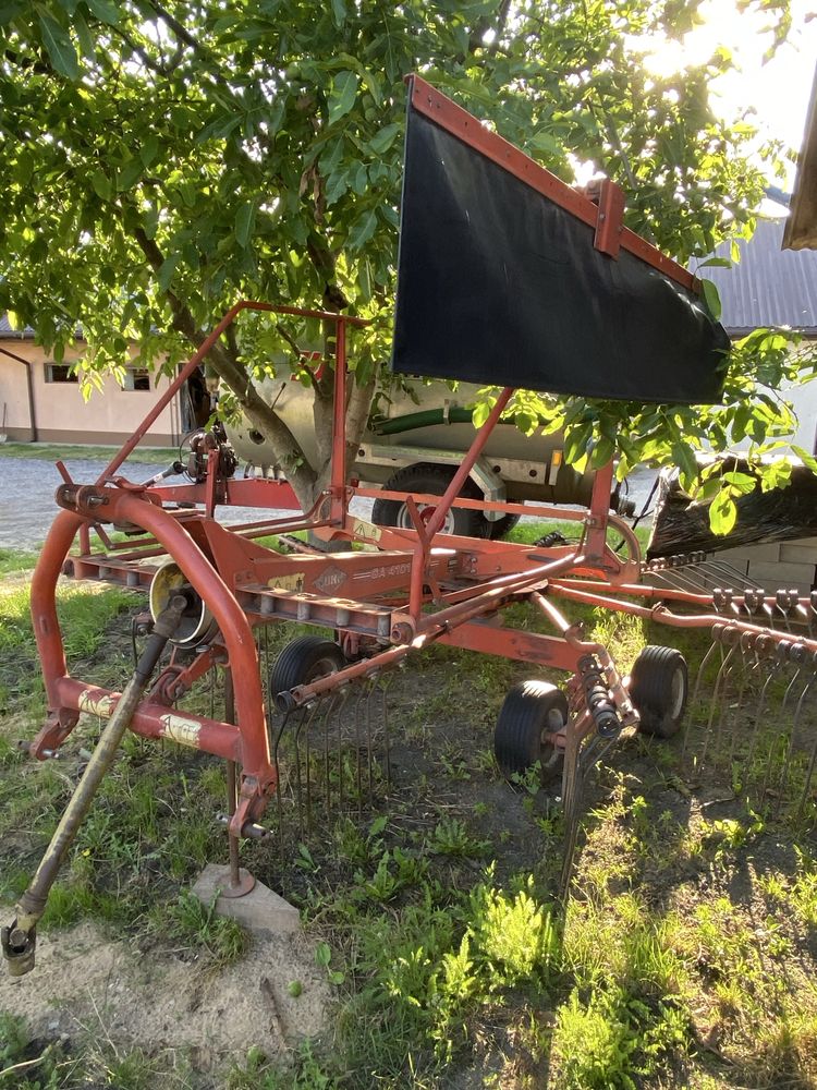 Zgrabiarka KUHN 4101