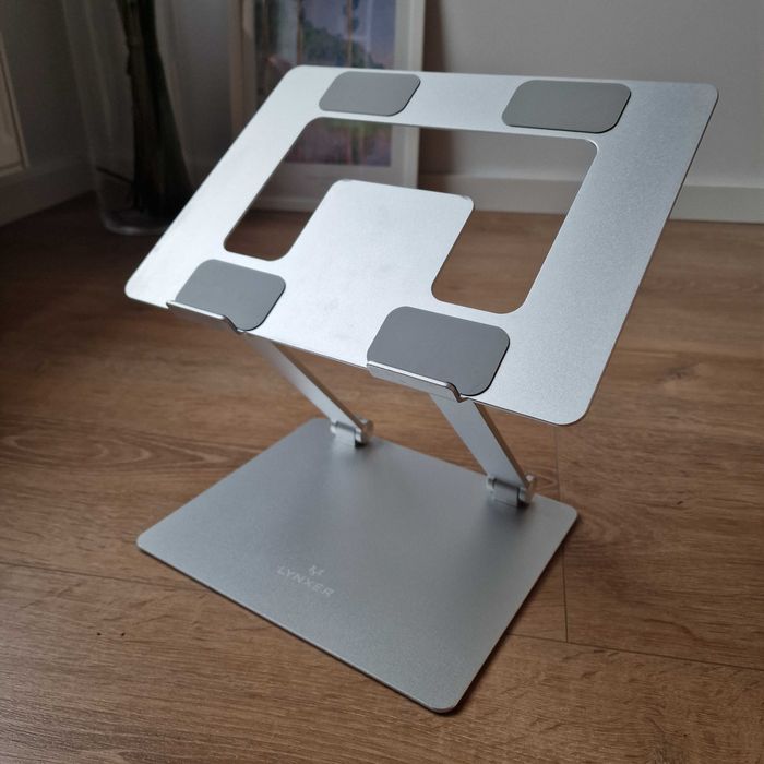 Stojak na laptopa Macbook'a 17 podstawka stolik uchwyt składany regulo