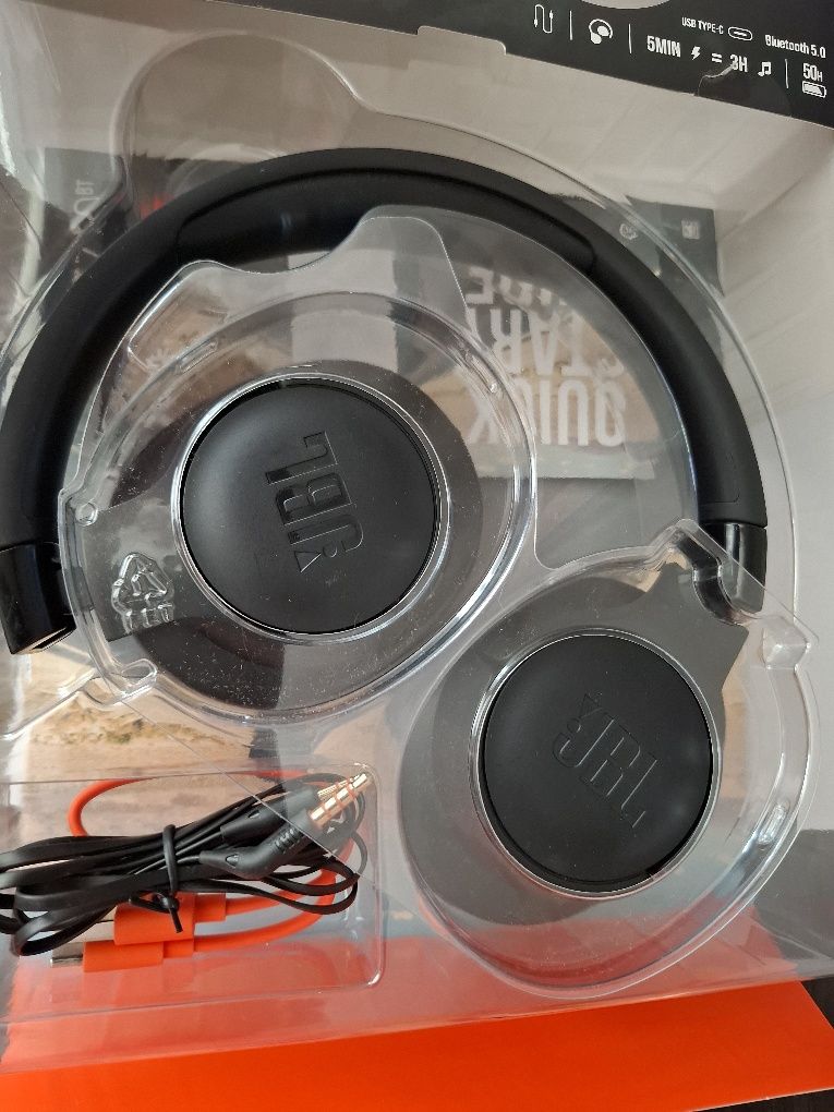 Навушники Jbl tune 710bt