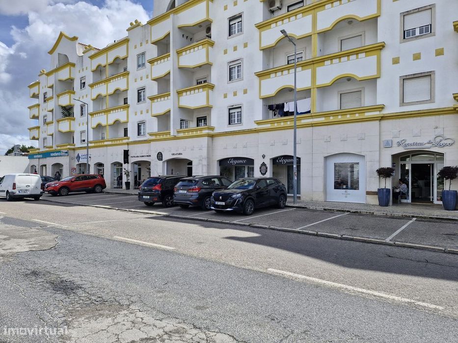 T3 com 4 Varandas e Box na Urbanização dos Flamingos em Alcochete